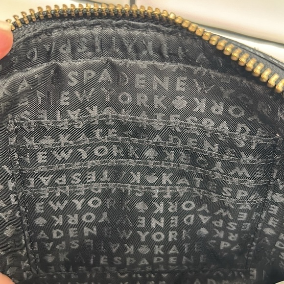 Kate Spade $178 Ivy Street Clover Crossbody Genuine Cowhide Leather Black Gold - Picture 15 of 16